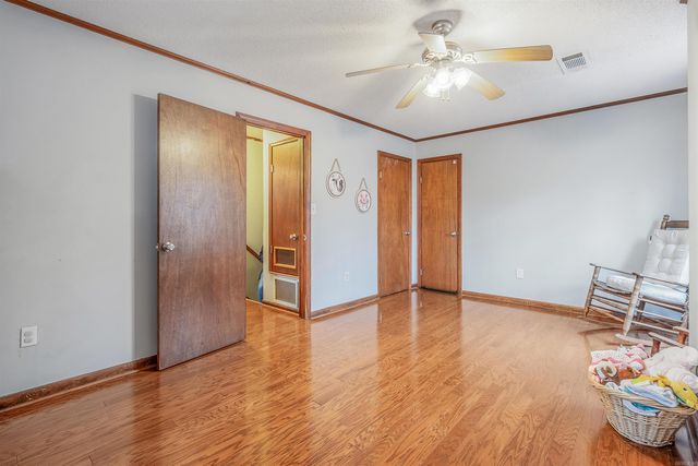 907 Zeke, Benton, AR 72019