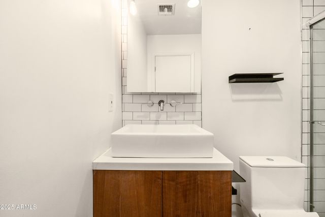 2029 N 9TH Street B, Phoenix, AZ 85006