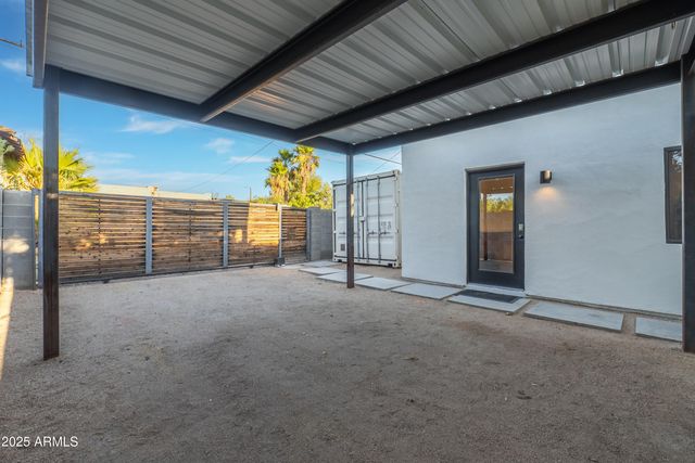 2029 N 9TH Street B, Phoenix, AZ 85006