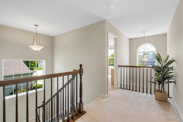 255 Mason Glen Drive, Lake St Louis, MO 63367