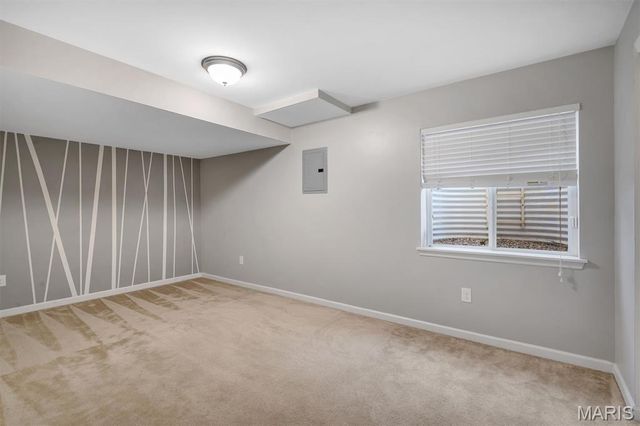 255 Mason Glen Drive, Lake St Louis, MO 63367