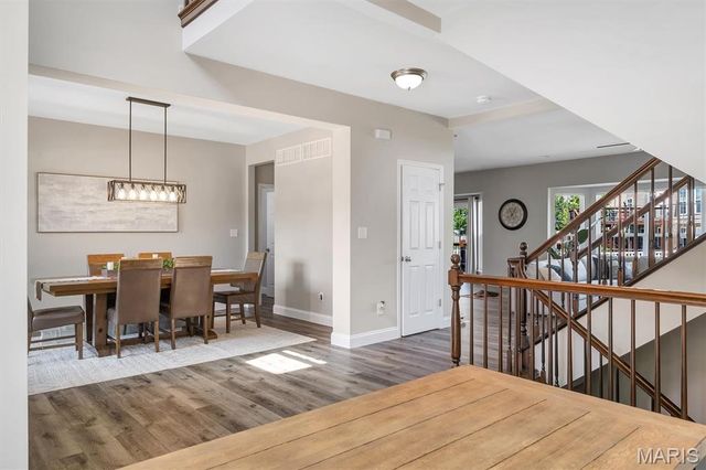 255 Mason Glen Drive, Lake St Louis, MO 63367