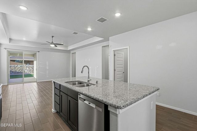 12869 Clevedon Street, Horizon City, TX 79928