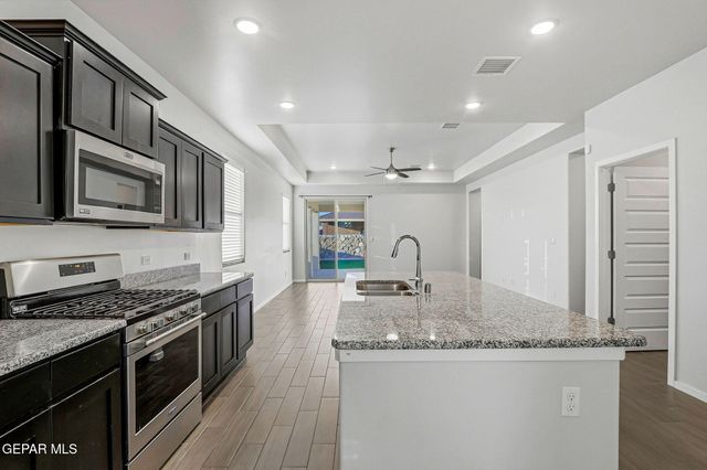 12869 Clevedon Street, Horizon City, TX 79928