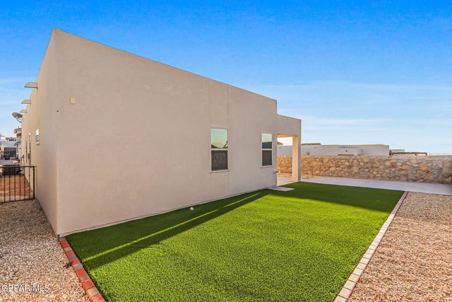 12869 Clevedon Street, Horizon City, TX 79928