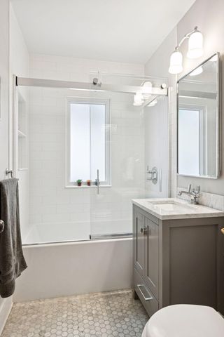 5052 Bloomington Avenue, Minneapolis, MN 55417