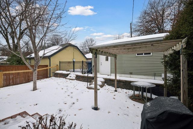 5052 Bloomington Avenue, Minneapolis, MN 55417