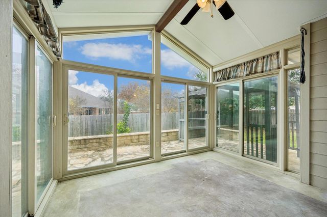 2401 Speidel DR, Pflugerville, TX 78660