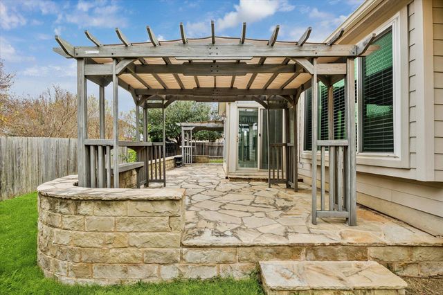 2401 Speidel DR, Pflugerville, TX 78660