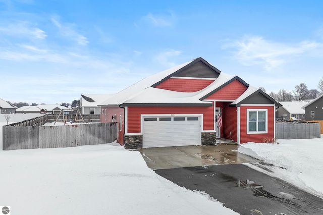 5357 Eaglehurst Drive, Traverse City, MI 49685