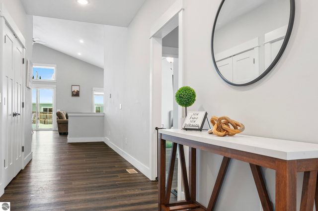 5357 Eaglehurst Drive, Traverse City, MI 49685