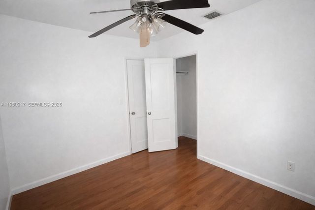 4122 NW 11th Pl, Miami, FL 33127