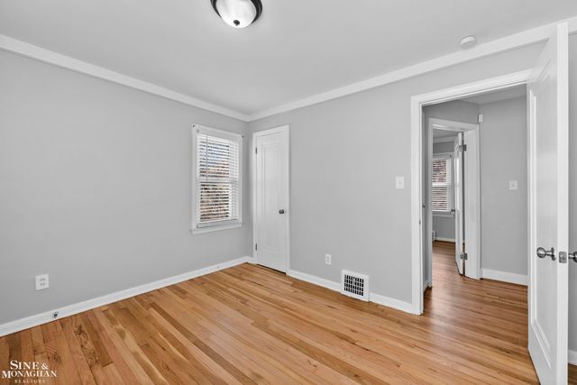 21734 Colony Street, Saint Clair Shores, MI 48080