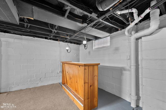 21734 Colony Street, Saint Clair Shores, MI 48080