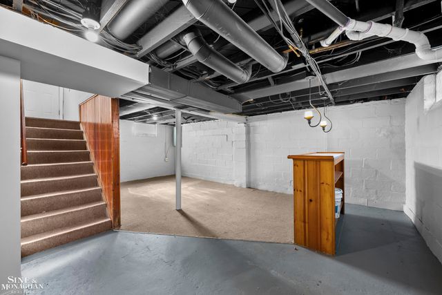 21734 Colony Street, Saint Clair Shores, MI 48080