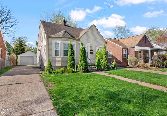 21734 Colony Street, Saint Clair Shores, MI 48080