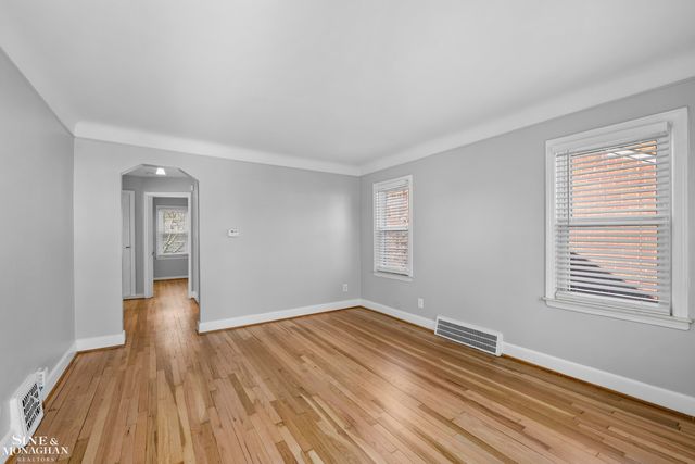 21734 Colony Street, Saint Clair Shores, MI 48080