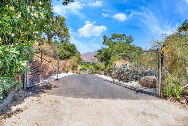 8455 McGroarty Street, Sunland, CA 91040