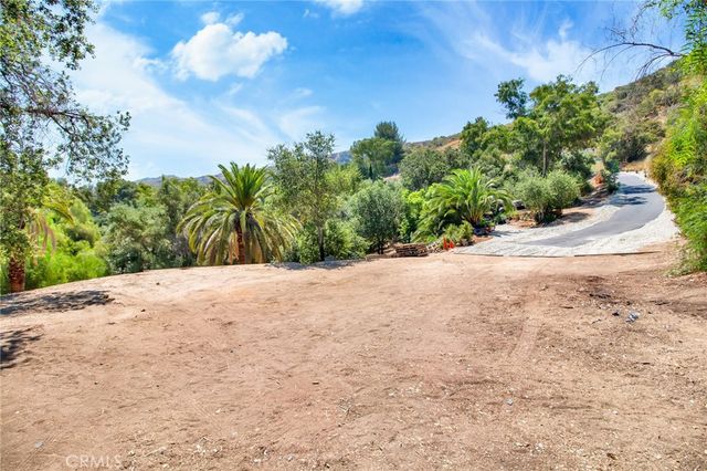 8455 McGroarty Street, Sunland, CA 91040