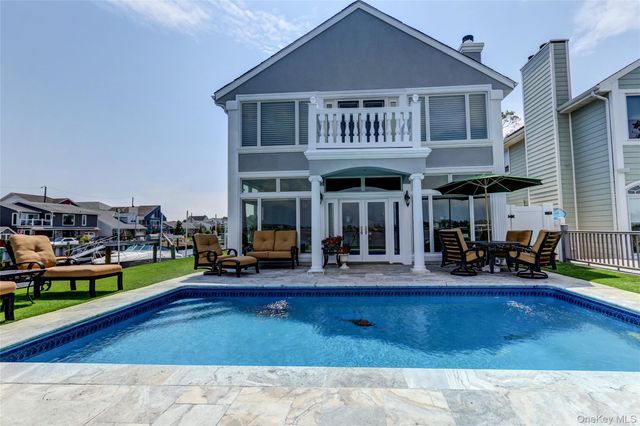 609 E Bay Drive, Long Beach, NY 11561