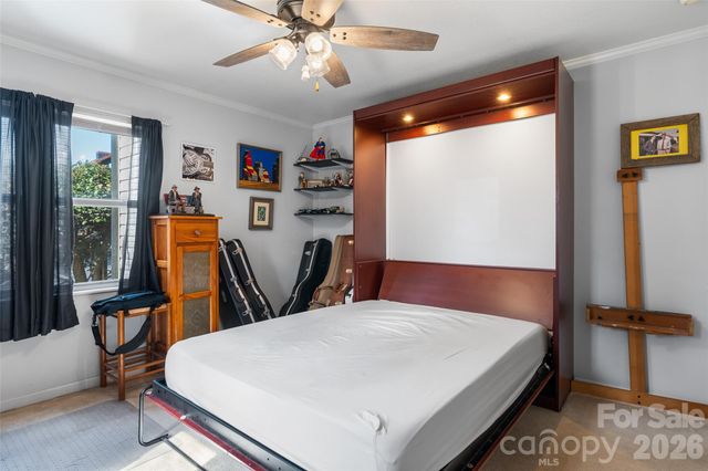 101 Carlyle Way, Asheville, NC 28803