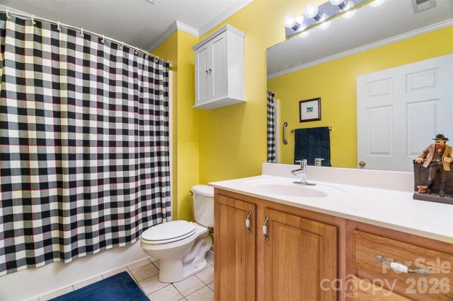 101 Carlyle Way, Asheville, NC 28803