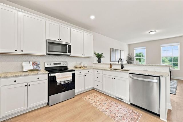 104 Hemlock Lane, State Road, NC 28676