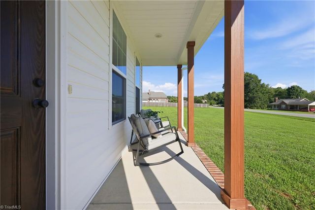 104 Hemlock Lane, State Road, NC 28676