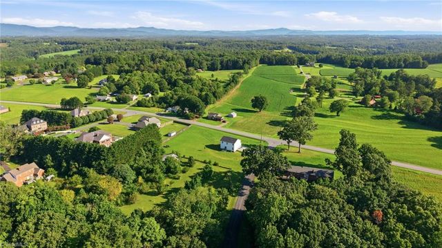 104 Hemlock Lane, State Road, NC 28676