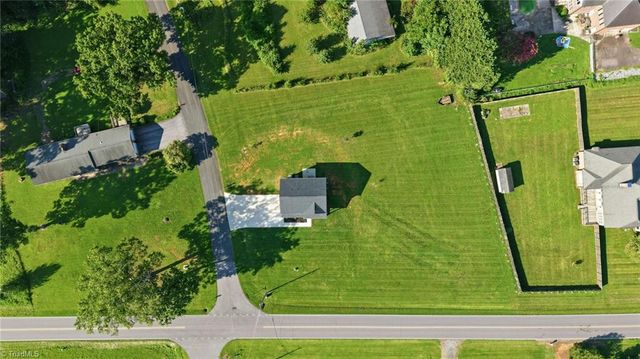 104 Hemlock Lane, State Road, NC 28676