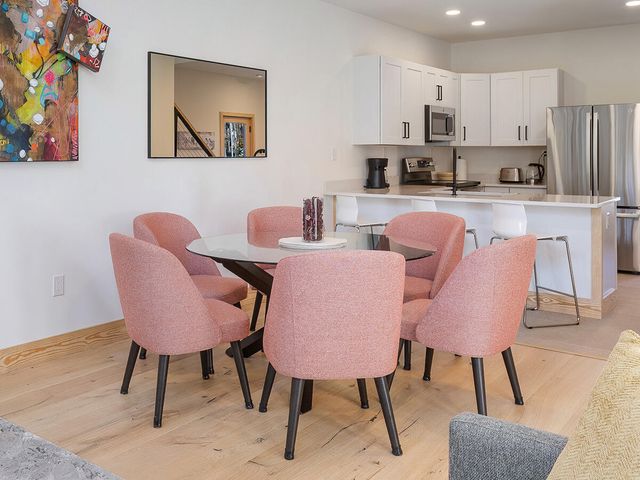 28 Bowman Lane, Unit 7 Unit 7, Wilmington, NY 12997