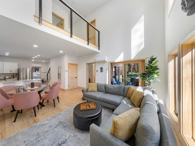 28 Bowman Lane, Unit 7 Unit 7, Wilmington, NY 12997