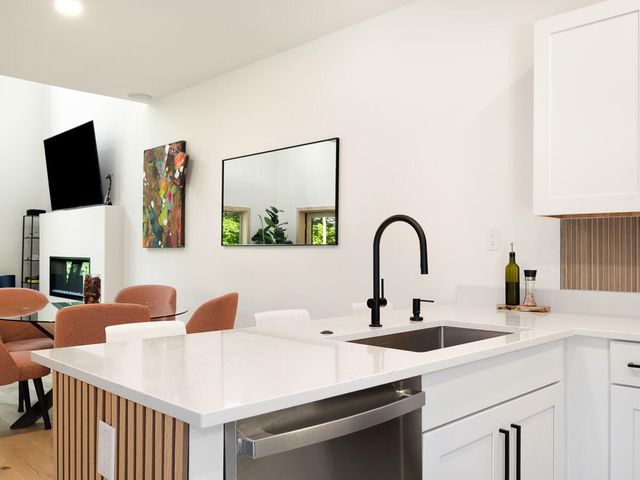 28 Bowman Lane, Unit 7 Unit 7, Wilmington, NY 12997