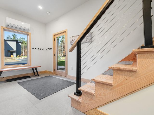 28 Bowman Lane, Unit 7 Unit 7, Wilmington, NY 12997