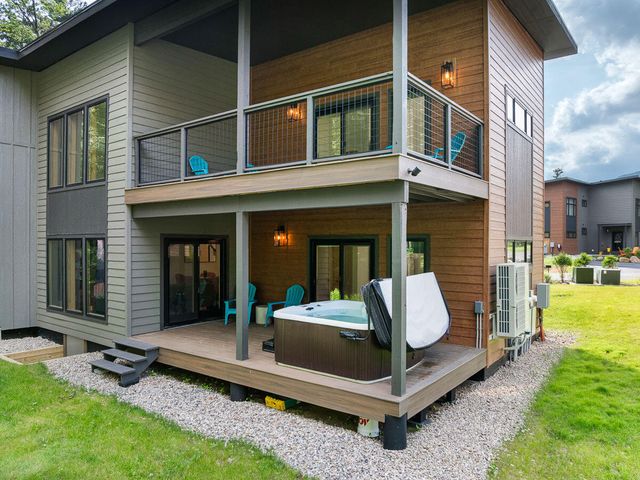 28 Bowman Lane, Unit 7 Unit 7, Wilmington, NY 12997