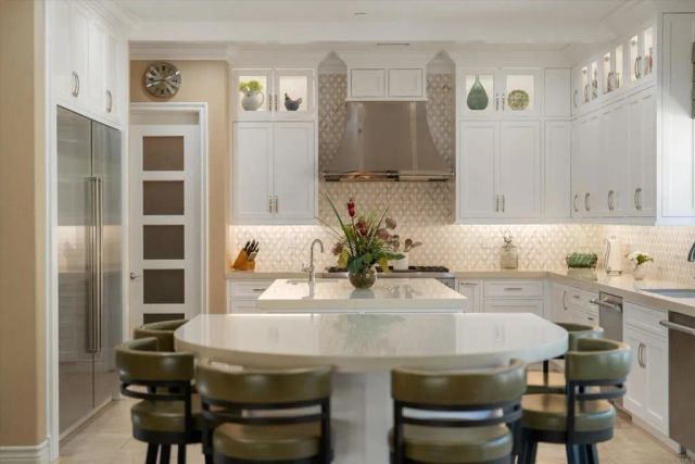 18605 Villa Drive, Villa Park, CA 92861