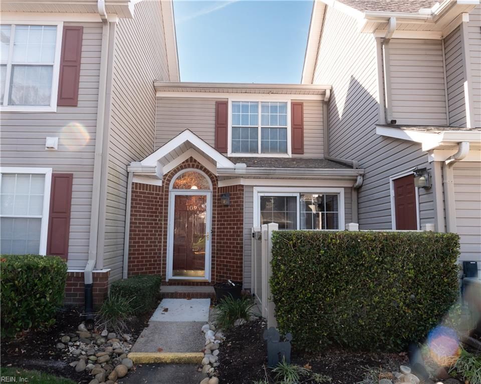 3833 Lasalle Dr Apt 109, Virginia Beach, VA 23453