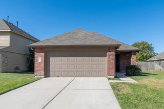 3907 Cary Creek Drive, Baytown, TX 77521