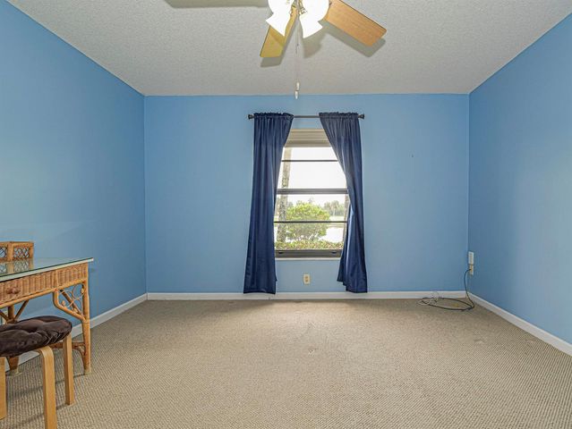23 Plantation Drive 102, Vero Beach, FL 32966
