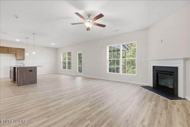 3523 Crimson Circle, Maryville, TN 37801