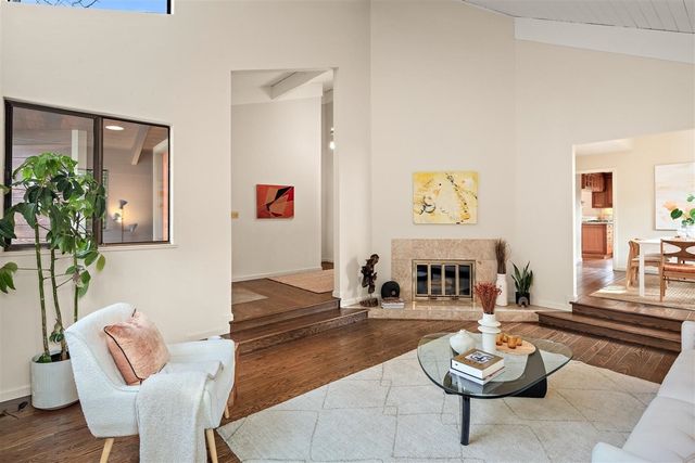 2355 2355 Pelham Pl, Oakland, CA 94611