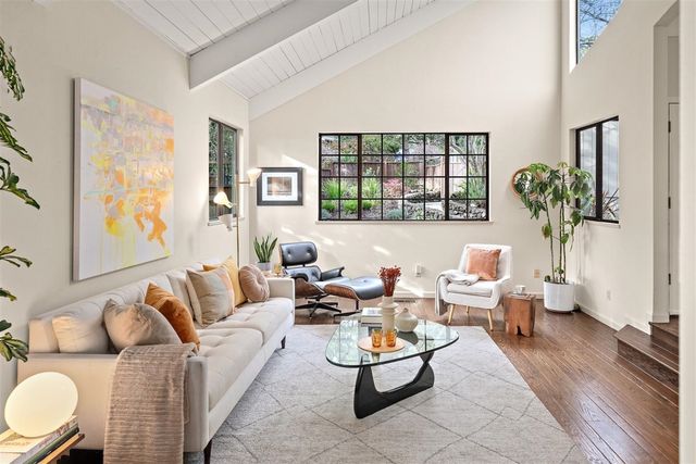 2355 2355 Pelham Pl, Oakland, CA 94611