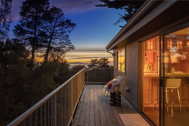 2355 2355 Pelham Pl, Oakland, CA 94611