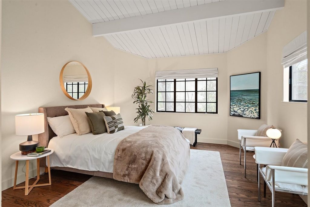 Image 40 of property listing at 2355 2355 Pelham Pl, Oakland, CA 94611