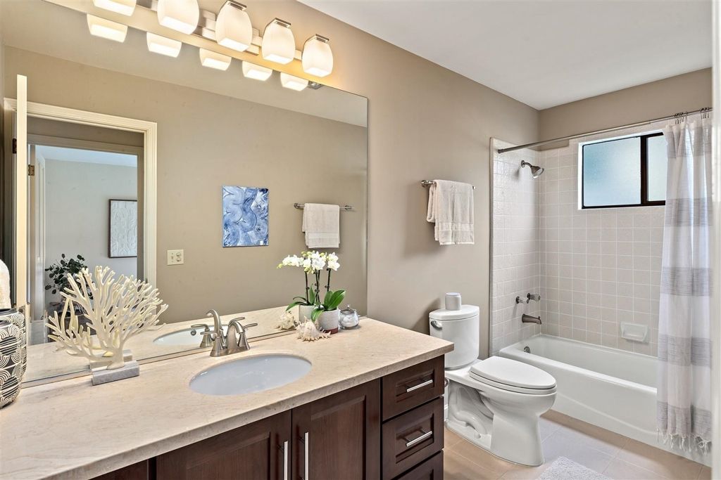 Image 53 of property listing at 2355 2355 Pelham Pl, Oakland, CA 94611