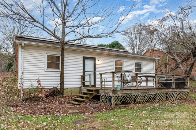 708 Noles Drive, Mount Holly, NC 28120