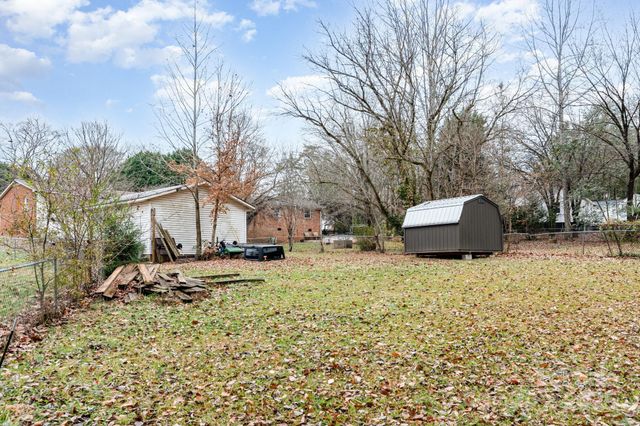 708 Noles Drive, Mount Holly, NC 28120