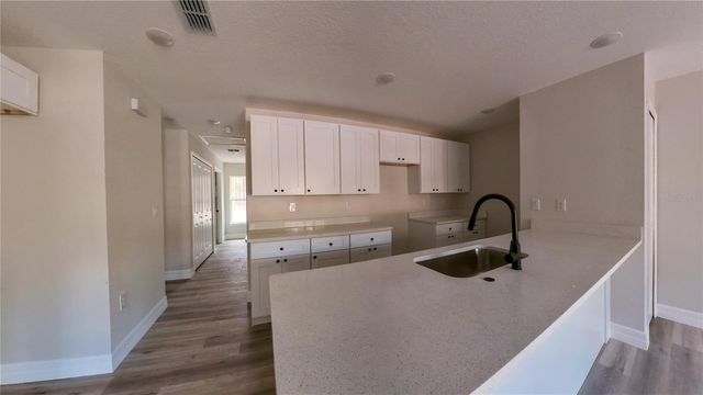 3292 E PORTER STREET, Inverness, FL 34453