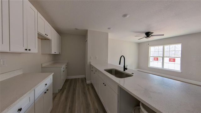 3292 E PORTER STREET, Inverness, FL 34453