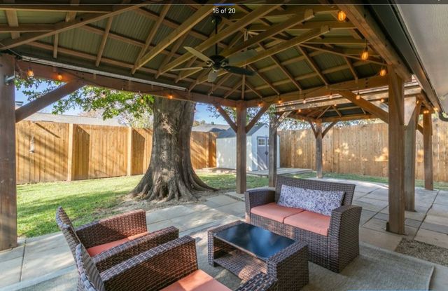 2913 Murphy Drive, Bedford, TX 76021